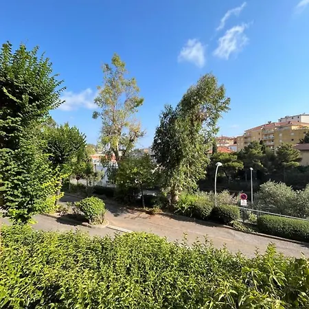 2 Pieces Avec Terrasse En Privee *