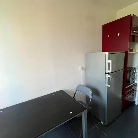 2 Pieces Avec Terrasse En Privee Apartman