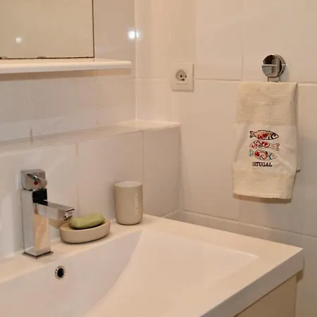 2 Pieces Avec Terrasse En Privee Apartman *