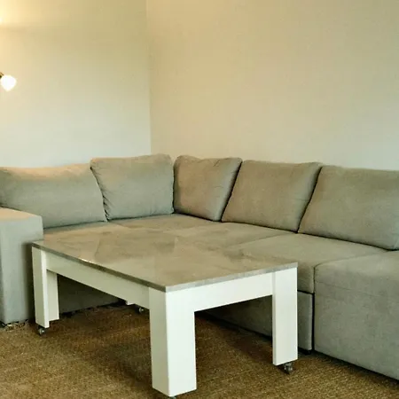 2 Pieces Avec Terrasse En Privee Nizza